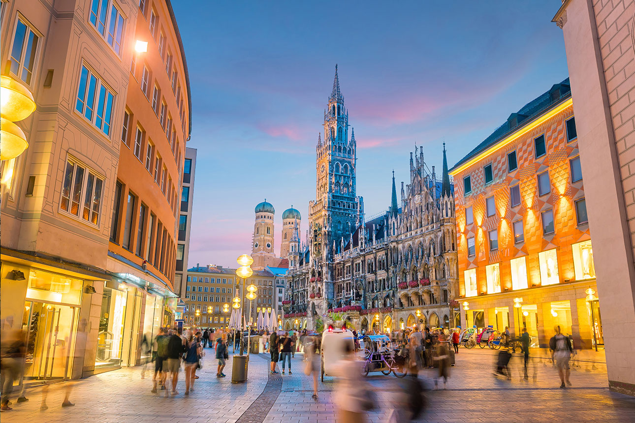 Marienplatz abends