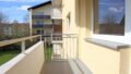 Sonniger West-Balkon