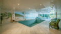 hauseigenes Hallenbad
