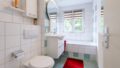Badezimmer Nr. 1 mit Fenster