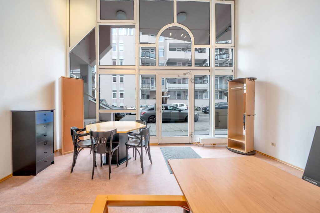 Empfang oder Büro Erdgeschoss